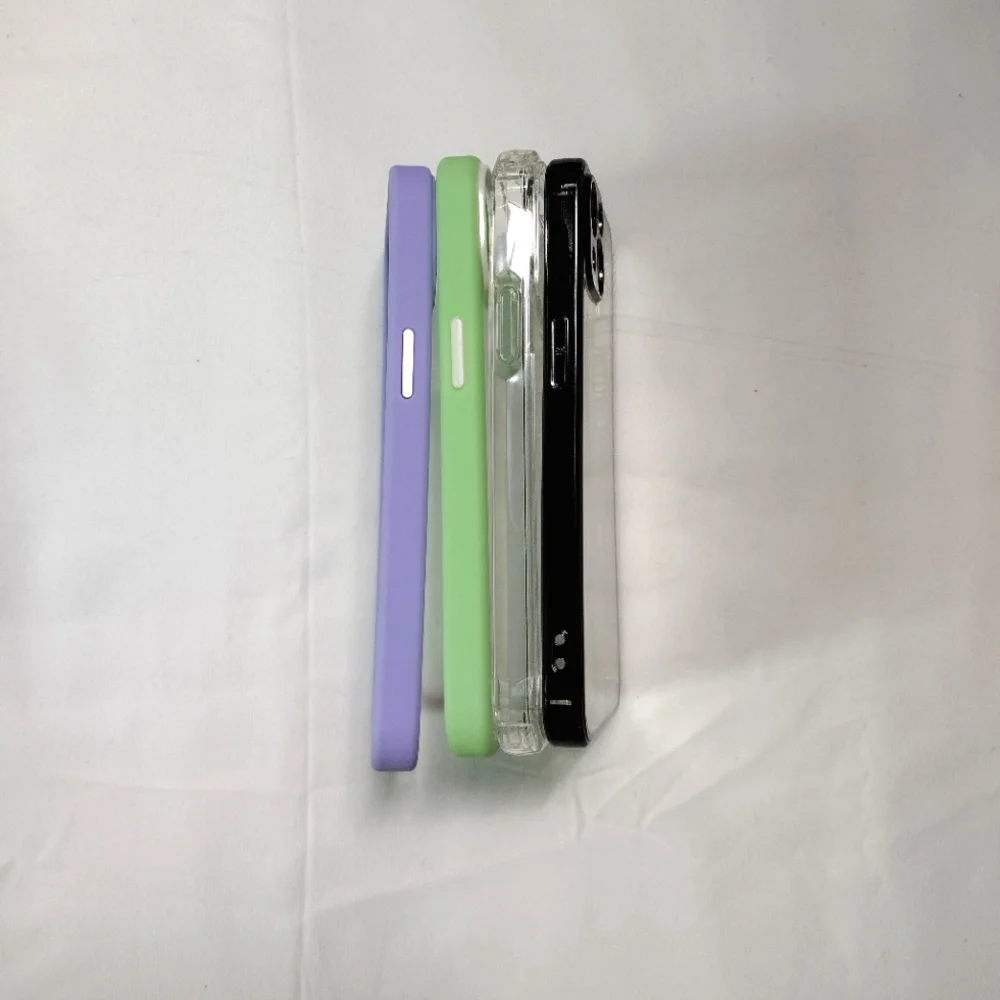 NWOT IPHONE 13 4 Pack Cases